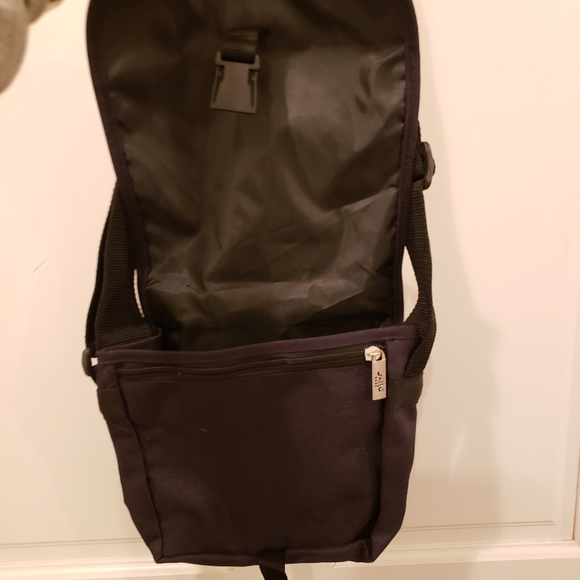 Nylon Germany Shoulder Bag - Picture 5 of 7